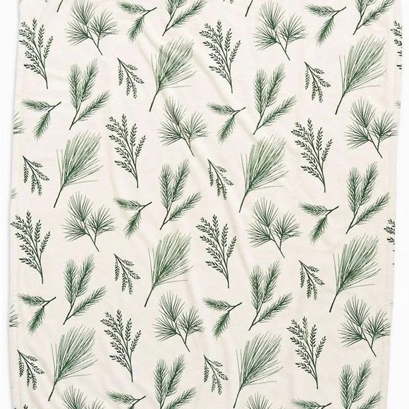 Paper Source Greenery Throw Blanket 🎄 - Picture 4 of 6